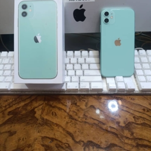 آیفون ۱۱نرمال