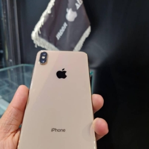 آیفون ایکس اس مکس